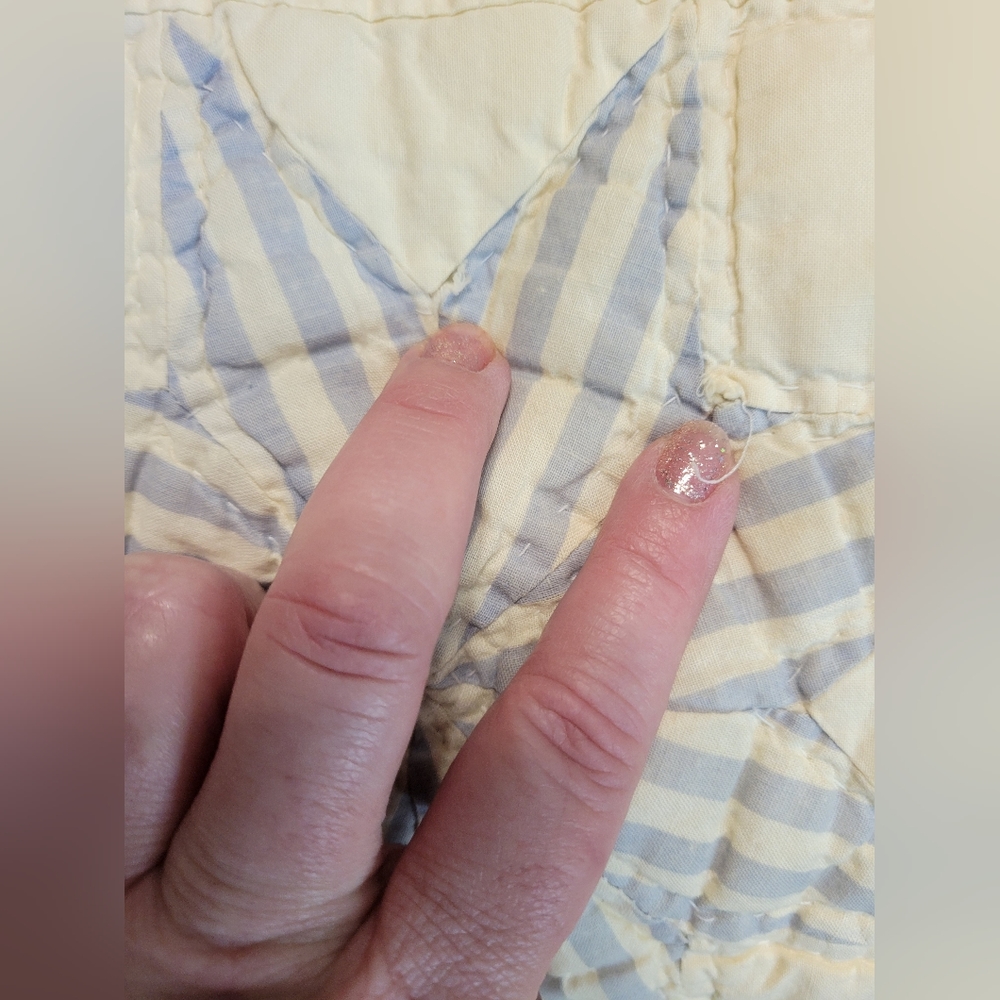 Vintage 8 point star Arch Quilt - Picture 10 of 17